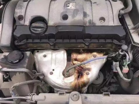 汽车漏油的原因是什么？————润滑油代理